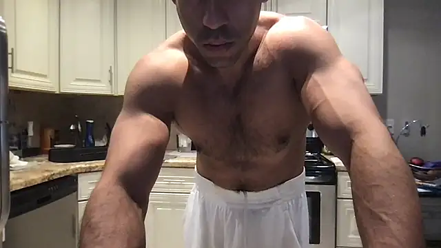 BigGuyMuscle online show from December 1, 2025, 1:12 pm