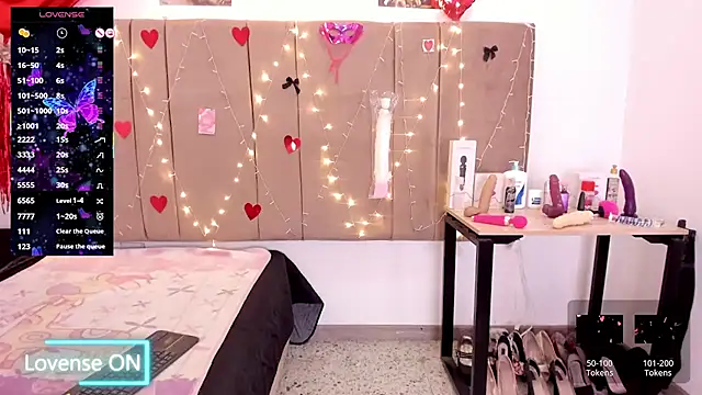 Snapshot of Zaly_mature chatting on October 28, 2025, 12:11 am Zaly mature online show from October 28, 2025, 12:11 am