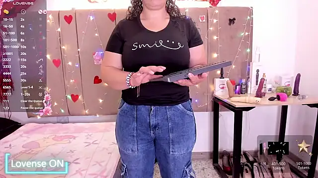 Snapshot of Zaly_mature chatting on November 21, 2025, 10:31 pm Zaly mature online show from November 21, 2025, 10:31 pm