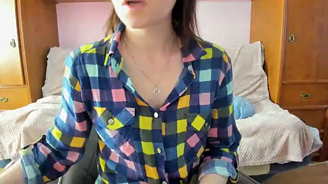 Snapshot of HolmesAriana chatting on February 27, 2025, 1:49 pm HolmesAriana online show from February 27, 2025, 1:49 pm