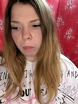 Snapshot of Zuli_Kiska chatting on February 28, 2026, 1:38 am Zuli Kiska online show from February 28, 2026, 1:38 am