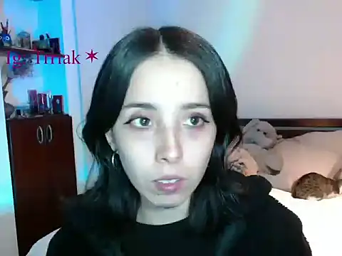babyluna 8 8 online show from April 22, 2026, 11:22 pm