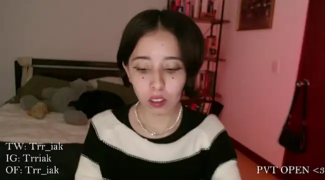 babyluna 8 8 online show from January 9, 2025, 5:44 am