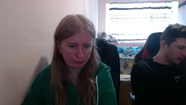 PeterAndJen online show from March 27, 2026, 7:50 am