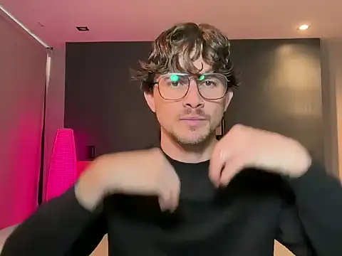 mcklister kinky feets online show from February 11, 2026, 5:02 pm