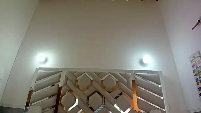 briana wonder69xxx online show from April 6, 2026, 8:43 pm