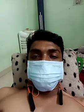 Snapshot of PrabV0319 chatting on October 28, 2025, 12:33 am PrabV0319 online show from October 28, 2025, 12:33 am