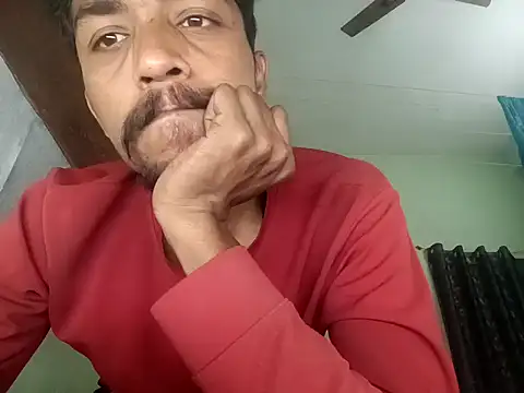 Snapshot of PrabV0319 chatting on November 20, 2025, 8:26 am PrabV0319 online show from November 20, 2025, 8:26 am