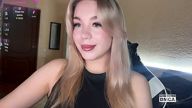 Snapshot of ariashaa chatting on November 23, 2025, 1:43 pm ariashaa online show from November 23, 2025, 1:43 pm