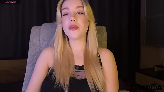 ariashaa online show from March 21, 2026, 3:38 pm