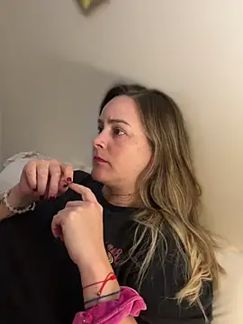 misslulipop online show from March 21, 2025, 1:34 am