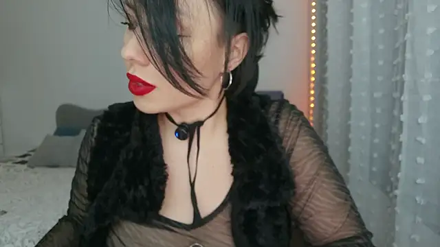 Snapshot of diosa_cadenas chatting on March 1, 2026, 8:53 pm diosa cadenas online show from March 1, 2026, 8:53 pm