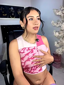 Snapshot of Ambar_pe_ chatting on November 18, 2025, 2:38 am Ambar pe online show from November 18, 2025, 2:38 am