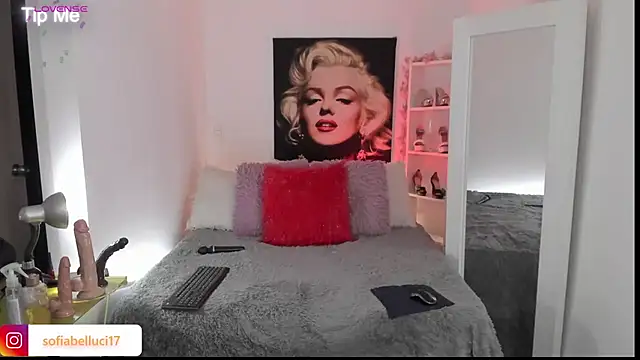 Snapshot of sofiiBell chatting on January 10, 2026, 9:43 pm sofiiBell online show from January 10, 2026, 9:43 pm