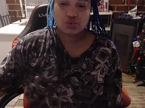 Hilarybunnyy online show from November 15, 2025, 11:03 am