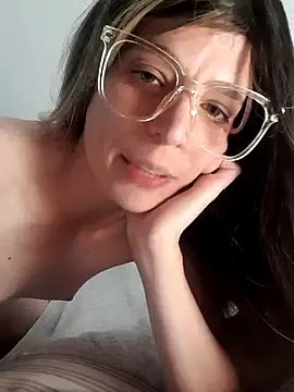 LouGabriel online show from October 19, 2025, 2:42 pm