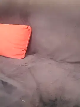 LouGabriel online show from December 15, 2024, 5:31 pm