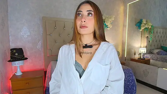 Snapshot of nini_love01 chatting on October 29, 2025, 12:53 am nini love01 online show from October 29, 2025, 12:53 am