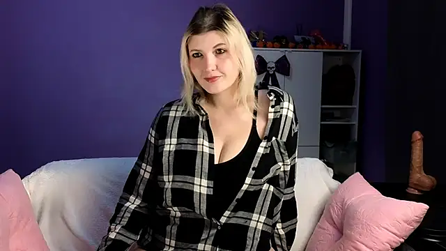 Snapshot of olisunny5 chatting on November 20, 2025, 7:36 pm olisunny5 online show from November 20, 2025, 7:36 pm