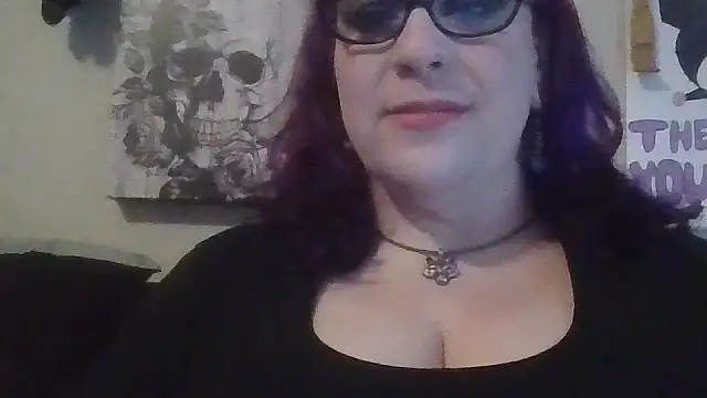Snapshot of GothyBaby chatting on May 10, 2026, 10:33 pm GothyBaby online show from May 10, 2026, 10:33 pm