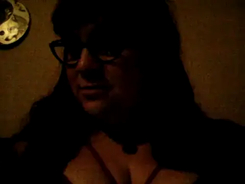 Snapshot of GothyBaby chatting on January 1, 2025, 3:23 am GothyBaby online show from January 1, 2025, 3:23 am