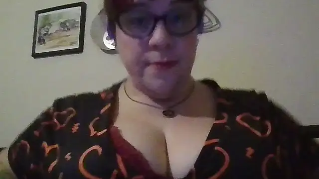 Snapshot of GothyBaby chatting on January 17, 2025, 3:23 am GothyBaby online show from January 17, 2025, 3:23 am