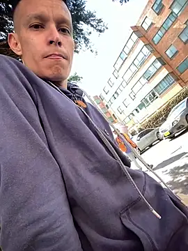 yequeal online show from December 3, 2024, 3:17 pm