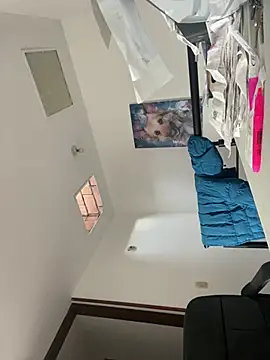 yequeal online show from February 18, 2025, 8:47 pm