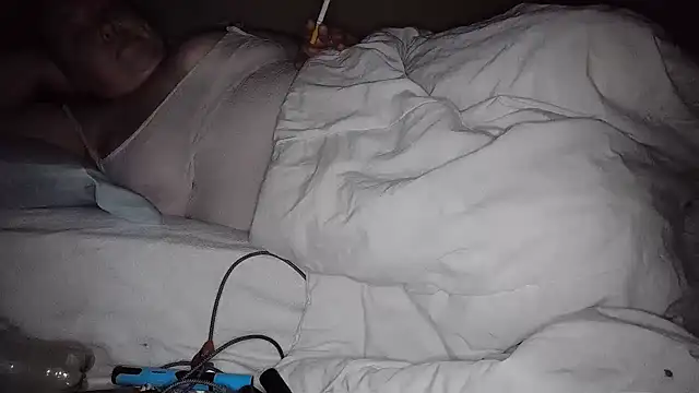 atlwebbie75 online show from February 22, 2026, 10:50 am