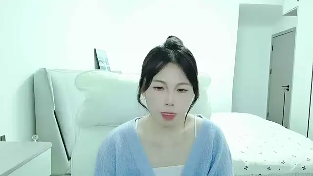 Snapshot of Sunset_glow chatting on October 24, 2025, 3:44 pm Sunset glow online show from October 24, 2025, 3:44 pm