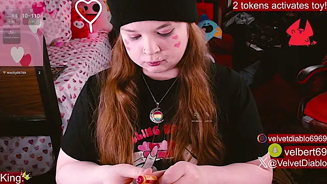 VelvetDiablo online show from February 12, 2026, 1:16 am