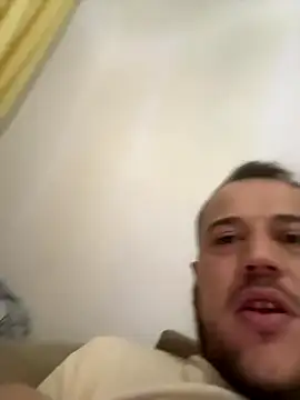 Snapshot of 1Aleks13 chatting on October 6, 2025, 7:25 pm 1Aleks13 online show from October 6, 2025, 7:25 pm