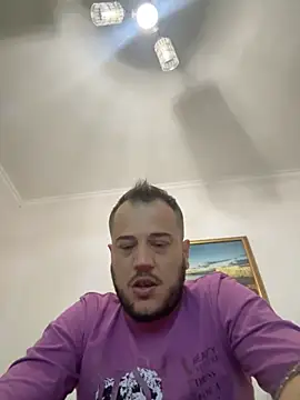 Snapshot of 1Aleks13 chatting on October 8, 2025, 9:59 pm 1Aleks13 online show from October 8, 2025, 9:59 pm