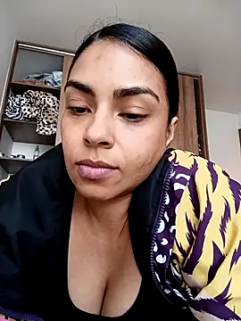 Ivanna2 online show from February 4, 2026, 3:29 pm