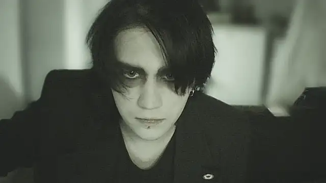 Snapshot of sademobeer chatting on April 15, 2026, 7:07 pm sademobeer online show from April 15, 2026, 7:07 pm