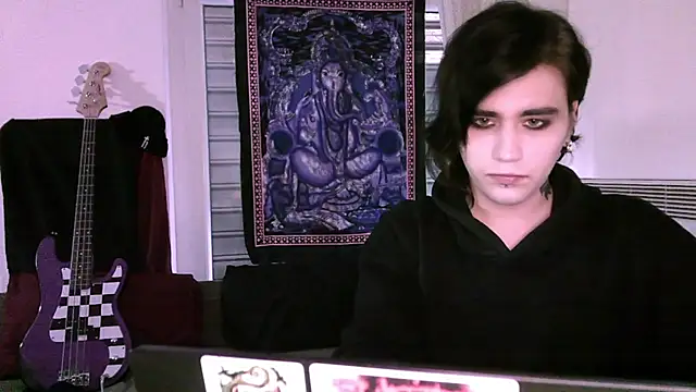 Snapshot of sademobeer chatting on March 18, 2026, 3:57 pm sademobeer online show from March 18, 2026, 3:57 pm