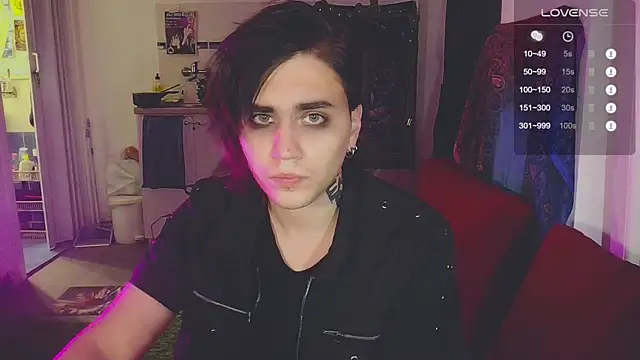 Snapshot of sademobeer chatting on December 21, 2025, 10:21 pm sademobeer online show from December 21, 2025, 10:21 pm