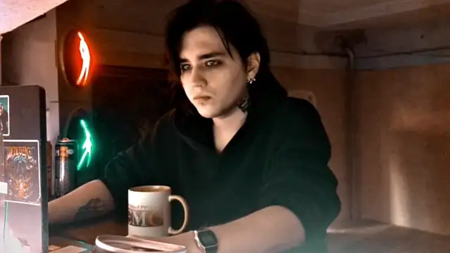 Snapshot of sademobeer chatting on February 18, 2026, 12:56 pm sademobeer online show from February 18, 2026, 12:56 pm