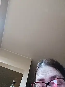 Snapshot of Love_Tina56 chatting on November 27, 2025, 4:57 am Love Tina56 online show from November 27, 2025, 4:57 am