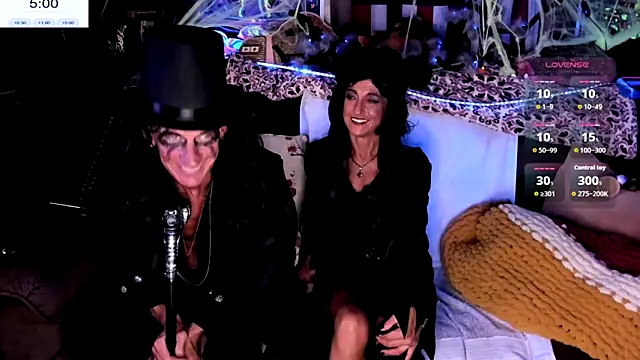 Snapshot of ShannNikkii420 chatting on October 31, 2025, 11:55 pm ShannNikkii420 online show from October 31, 2025, 11:55 pm