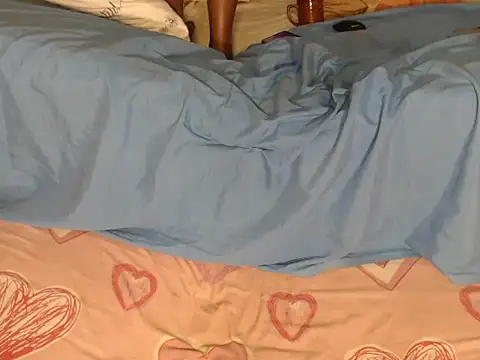 loverro online show from November 5, 2025, 6:27 am