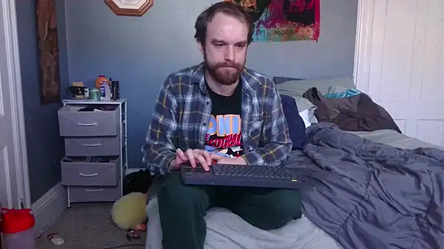 hpluvsplata online show from February 13, 2026, 3:56 pm