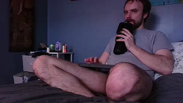 hpluvsplata online show from March 18, 2026, 1:02 pm