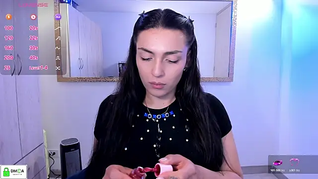 EricaVanderhill online show from April 3, 2026, 1:56 am