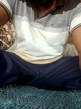 FinableKnee online show from April 4, 2026, 10:00 am