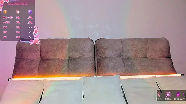 AriellaTesk online show from October 18, 2025, 2:24 am