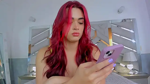 Snapshot of alexandra_fire69x chatting on April 10, 2026, 2:46 pm alexandra fire69x online show from April 10, 2026, 2:46 pm