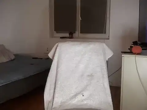 alekandrobg online show from April 1, 2026, 12:02 am