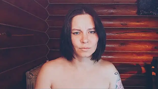 Platina Fox online show from April 6, 2026, 2:29 pm