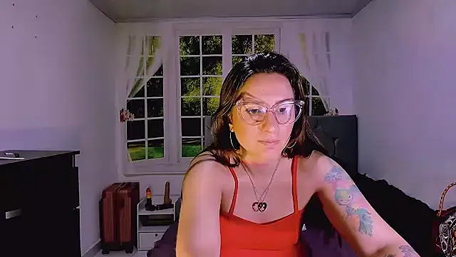 Snapshot of vanessabrown_ chatting on July 14, 2026, 2:34 pm vanessabrown online show from July 14, 2026, 2:34 pm